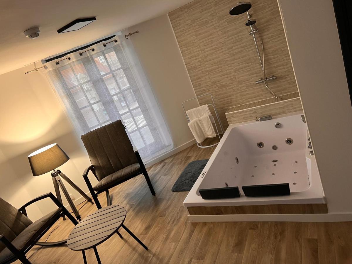 Magnifique Loft 35M2 Jacuzzi Rvb Night 1 Hotell Amiens Eksteriør bilde