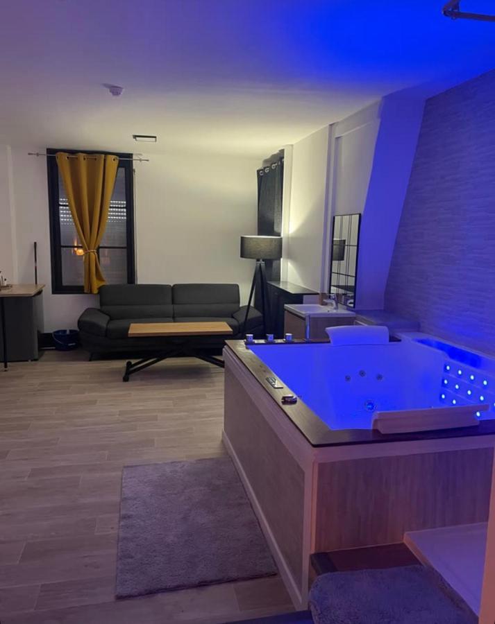 Magnifique Loft 35M2 Jacuzzi Rvb Night 1 Hotell Amiens Eksteriør bilde